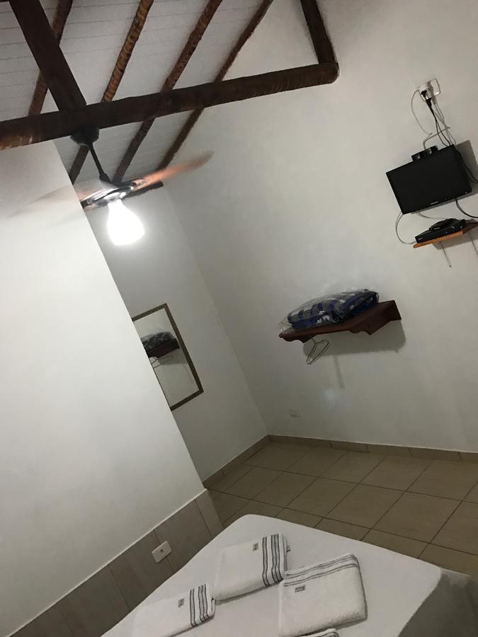 Pousada Recanto Das Pedras São Gonçalo do Rio das Pedras Exteriör bild